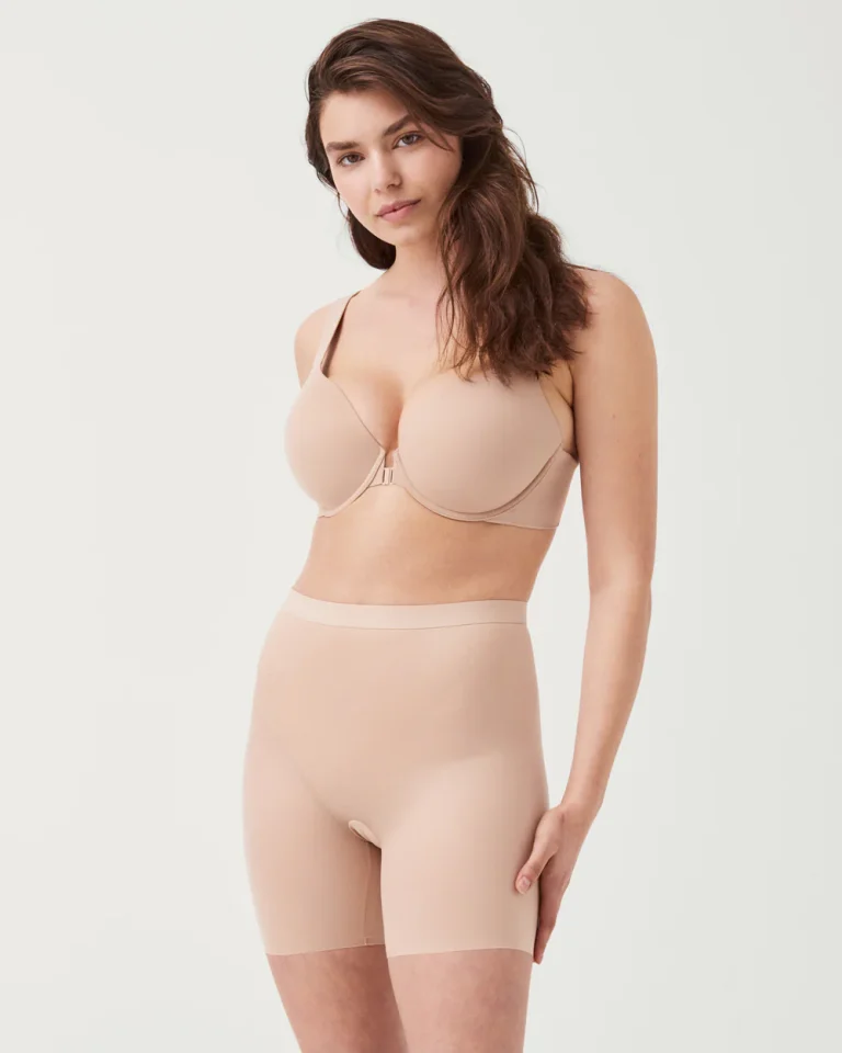 high-waisted body shaper invisible short